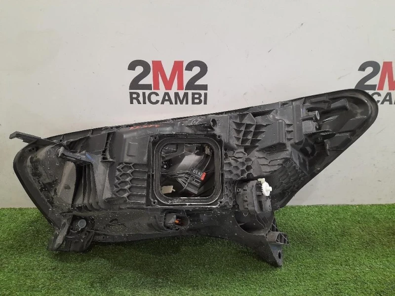 Proiettore ANT DX 260101671 DA GUARDARE DIFFETTI Renault Captur I 2017