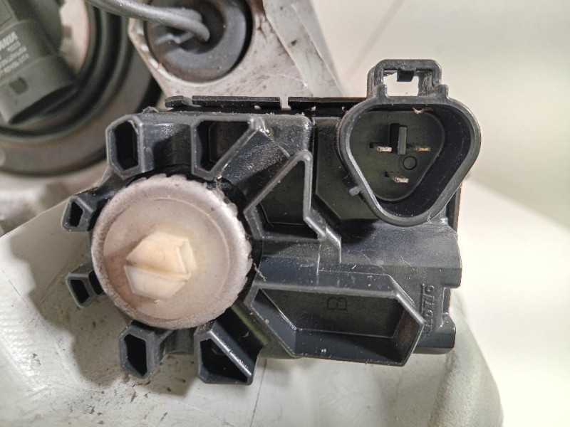Fanale POST SX 265593UB0A Nissan X-trail III 2011