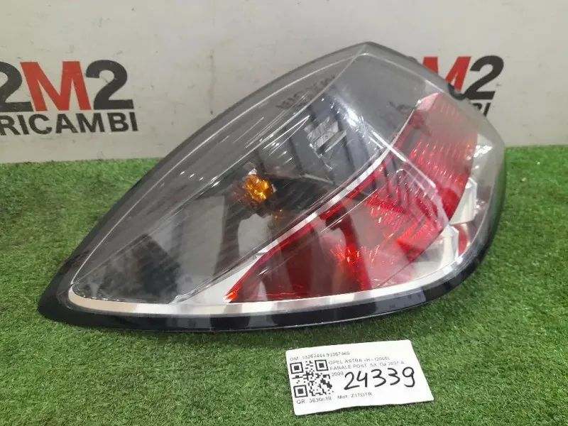 Fanale POST SX 13252443 93357459 Opel Astra H 2005