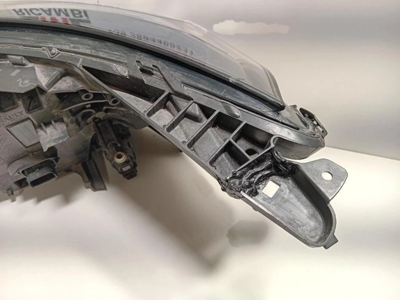 Proiettore ANT DX 260108676R Renault CLIO IV 2013