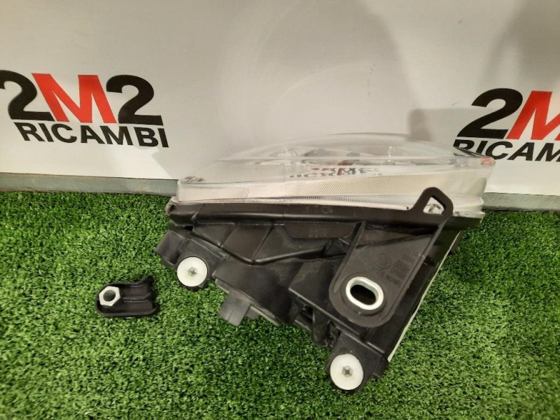 Fanale POST SX 417201 Opel Astra H SW 2005 Fanale POST SX 417201 Opel Astra H SW 2005