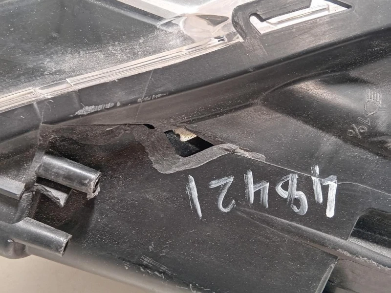 Proiettore ANT DX 260102482R Renault CLIO IV 2016