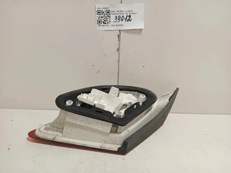 Fanale POST SX 13358077 Opel Astra J 2012
