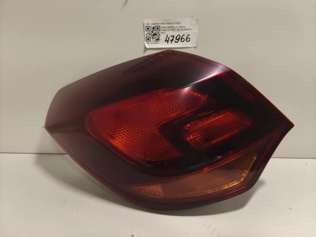 Fanale POST SX 1090098 FARO FANALE POST Opel Astra J 2012