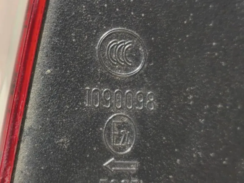 Fanale POST SX 1090098 FARO FANALE POST Opel Astra J 2012