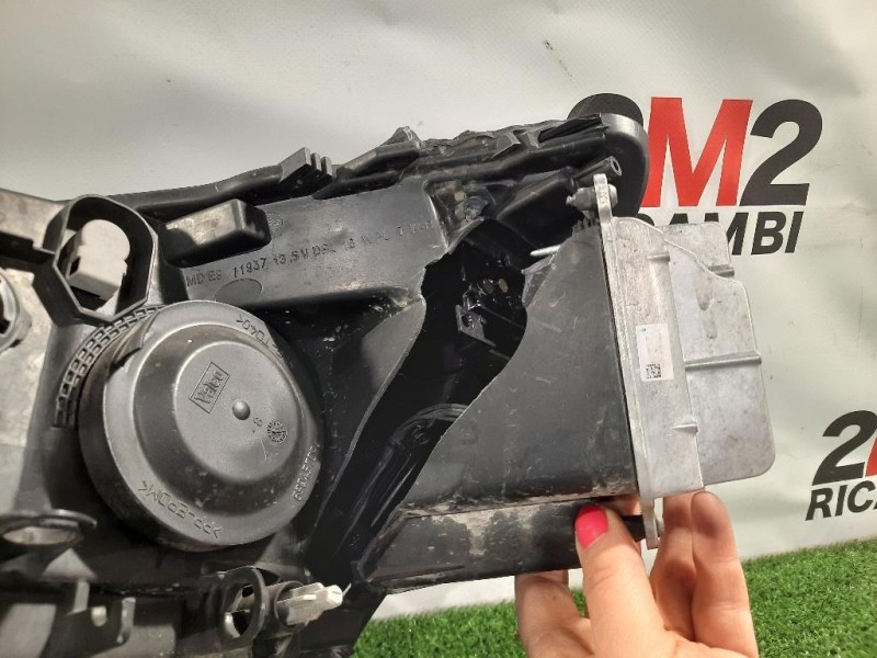 Proiettore ANT DX 90060925 Renault Mégane IV 2016