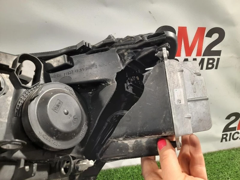 Proiettore ANT DX 90060925 Renault Mégane IV 2016