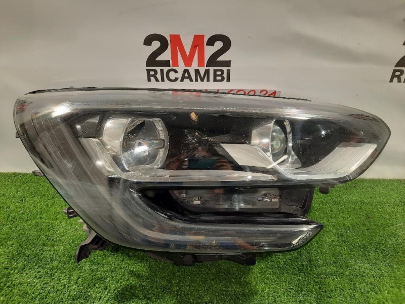 Proiettore ANT DX 90060925 Renault Mégane IV 2016