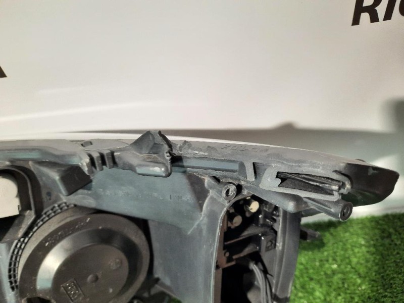 Proiettore ANT DX 260108478R Renault Mégane IV 2016