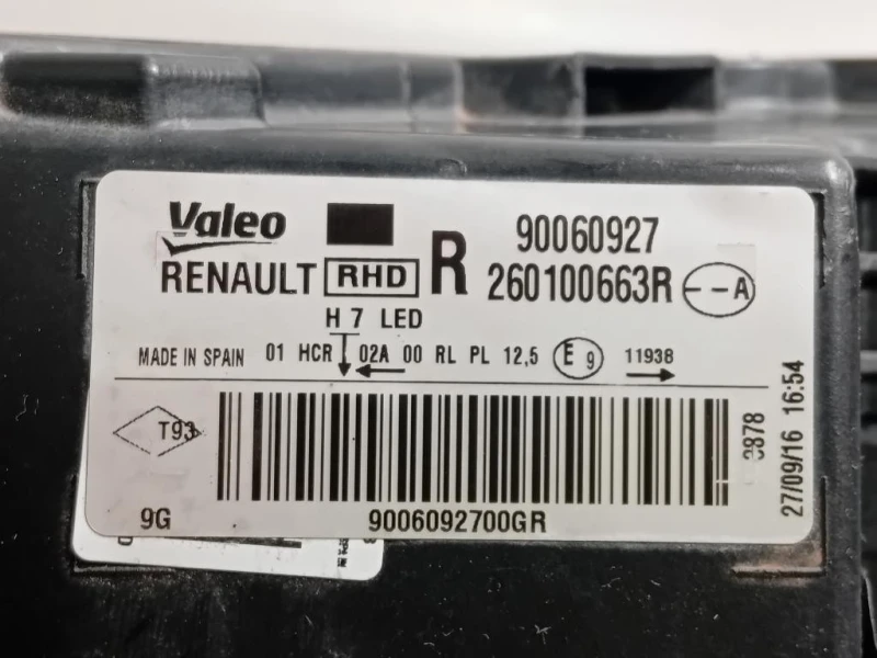 Proiettore ANT DX 260100663R DIFETTI IN FOTO Renault Mégane IV 2016