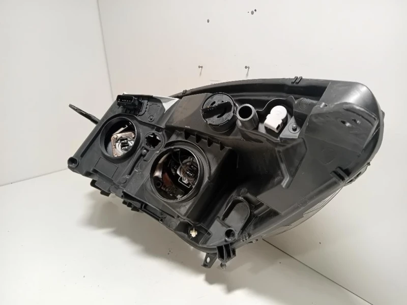 Proiettore ANT DX 260106928R Renault Scénic III X-mod 2012