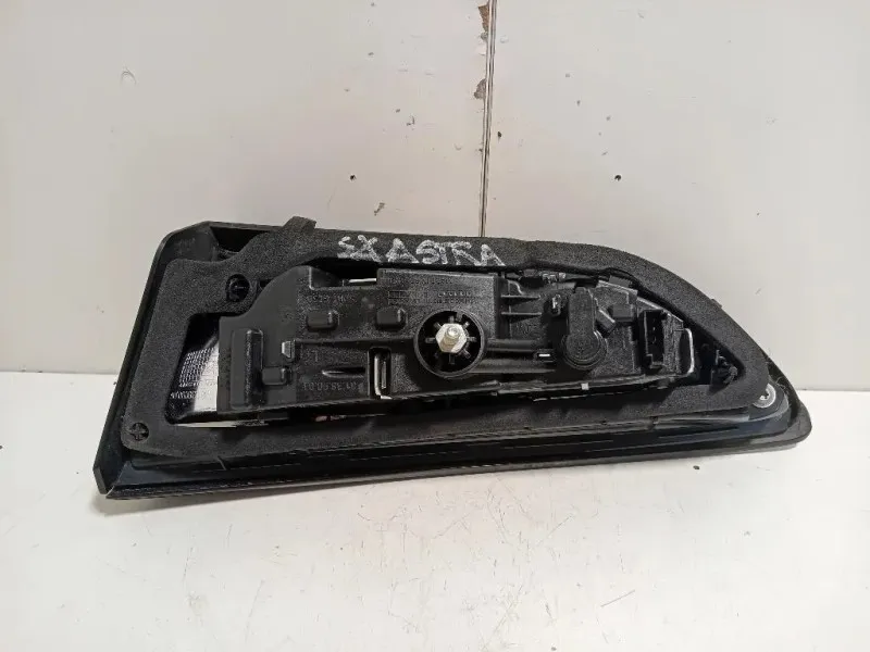 Fanale POST SX 39032992 Opel Astra K 2016