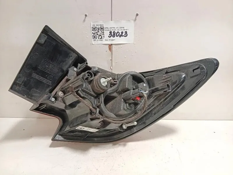 Fanale POST SX 39015943 Opel Astra K 2019