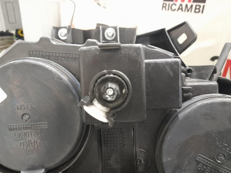 Proiettore ANT SX 46390711 Fiat Doblò III 2015