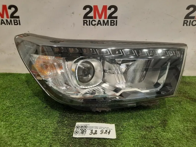 Proiettore ANT DX 83102-35700 Ssangyong Tivoli 2015