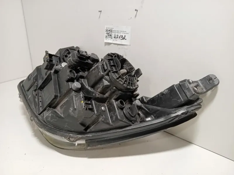 Proiettore ANT DX 83102 35700 Ssangyong Tivoli 2015