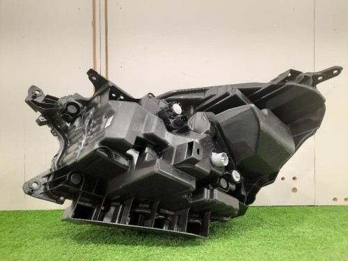 Proiettore ANT DX Suzuki SX4 S-cross 2016