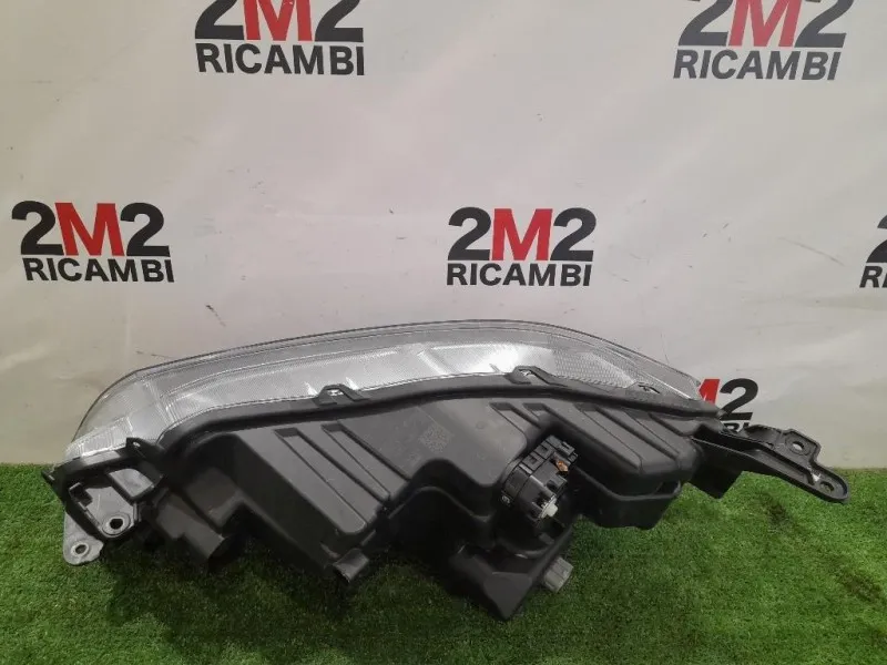 Proiettore ANT DX 100-7R016 Suzuki Vitara II 2018