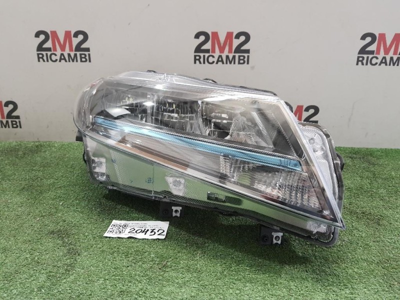 Proiettore ANT DX 100-7R016 3512054P50000 Suzuki Vitara II 2018