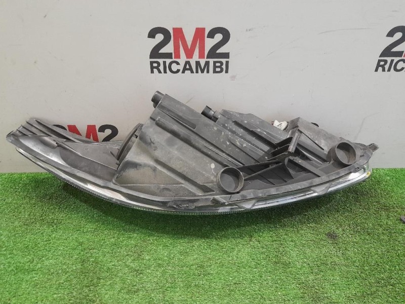 Fanale POST SX 93857722 Opel Vivaro A 2007