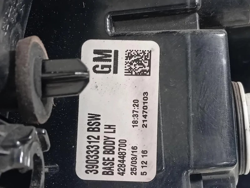 Fanale POST SX 39033312 Opel Zafira C 2012