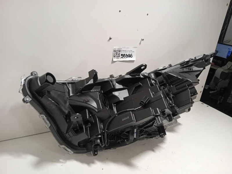 Proiettore ANT DX 8114542840 Toyota RAV 4 V 2018