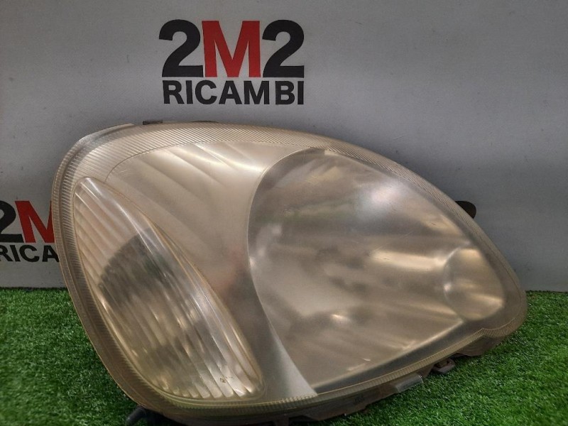Proiettore ANT DX 811100D08000 Toyota Yaris France II 2006