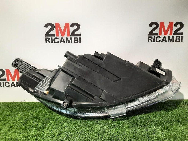 Fanale POST SX 00200842-0 Peugeot 2008 II 2020