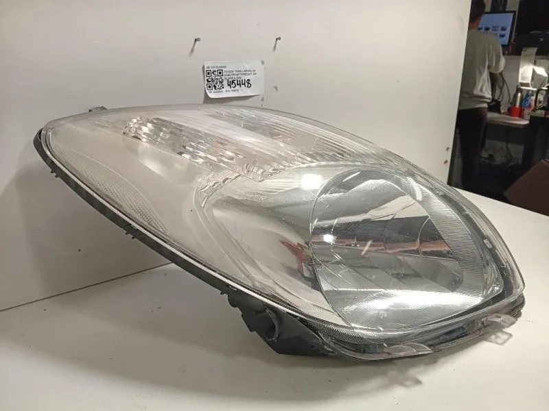 Proiettore ANT DX 81110-0D330 Toyota Yaris Japan II 2006