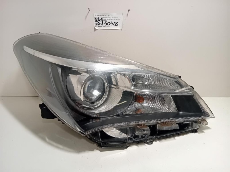 Proiettore ANT DX PROIETTORE ANT DX Toyota Yaris IV 2014