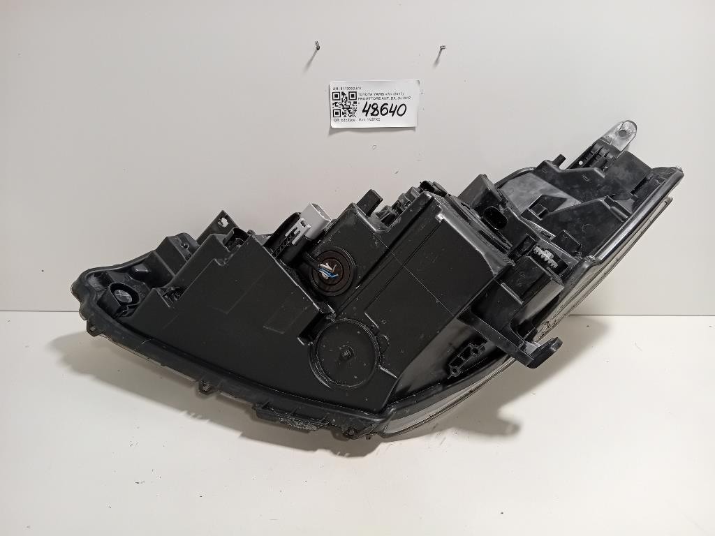 Proiettore ANT DX 811300DJ70 Toyota Yaris IV 2017