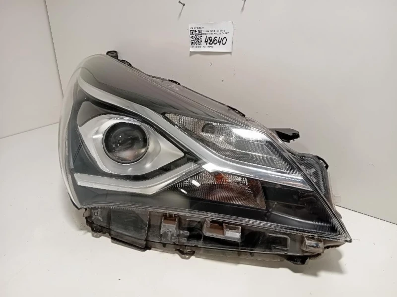 Proiettore ANT DX 811300DJ70 Toyota Yaris IV 2017