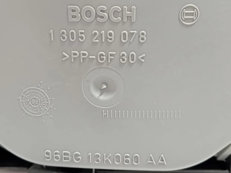 Proiettore ANT SX 98BG 1306 SFE Ford Mondeo II 1997