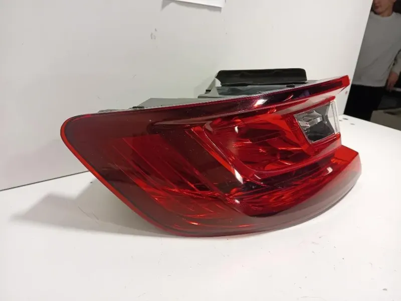 Fanale POST SX 265554829R Renault Mégane IV 2016