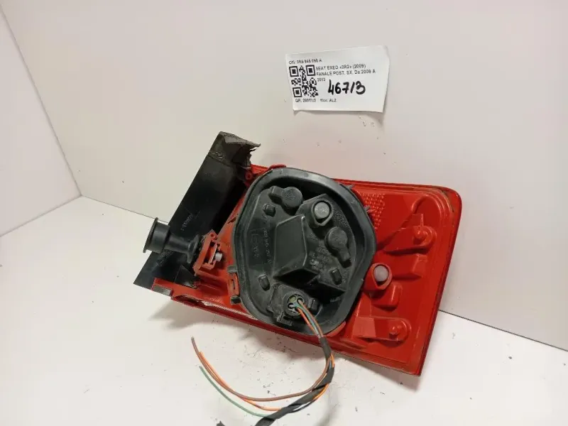 Fanale POST SX 3R9 945 095 A Seat EXEO 3R2 2009