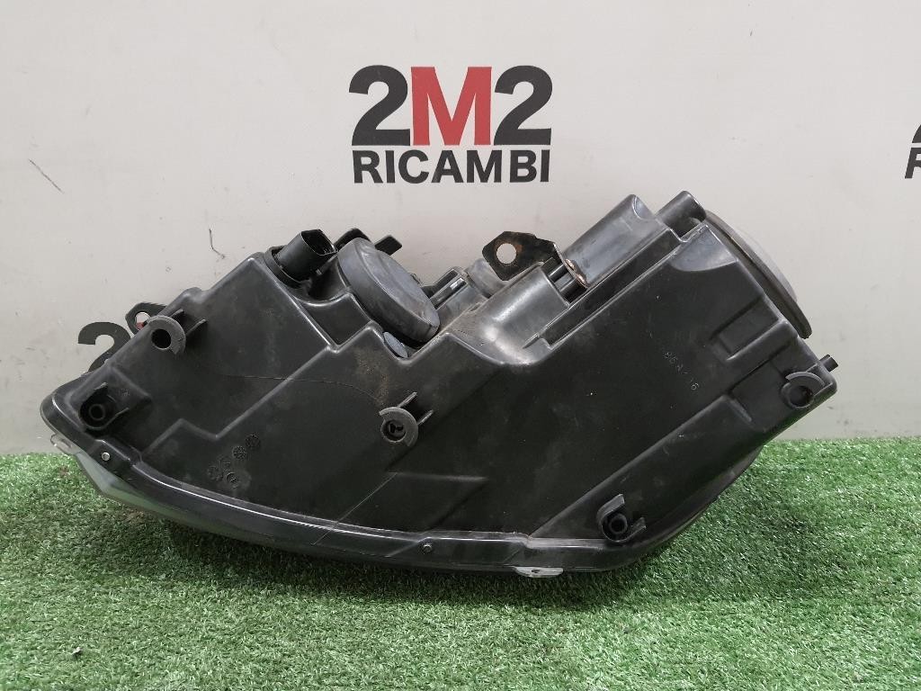 Proiettore ANT DX DEPO 08-441-11C6L Volkswagen GOLF VI 2009