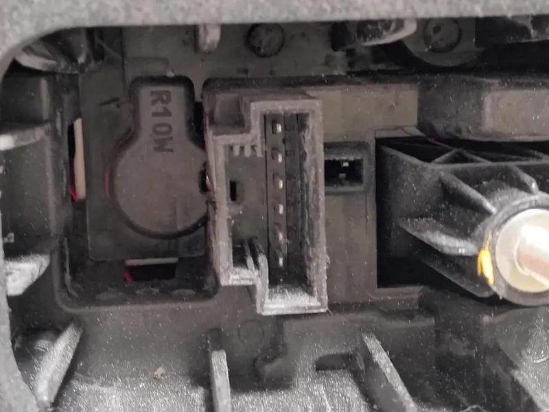 Fanale POST SX 1SL 945 095 K Seat MII 2012