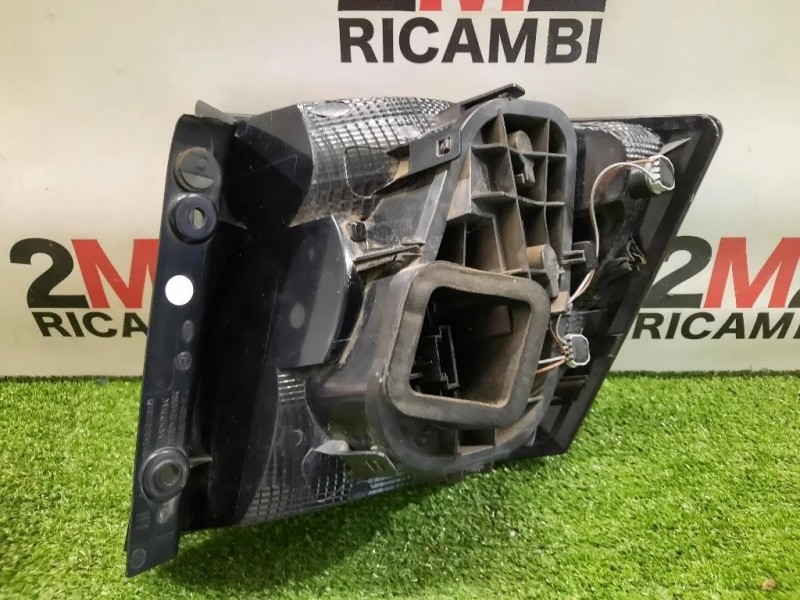 Fanale POST SX 6V9945095 Skoda Fabia NJ3 2014