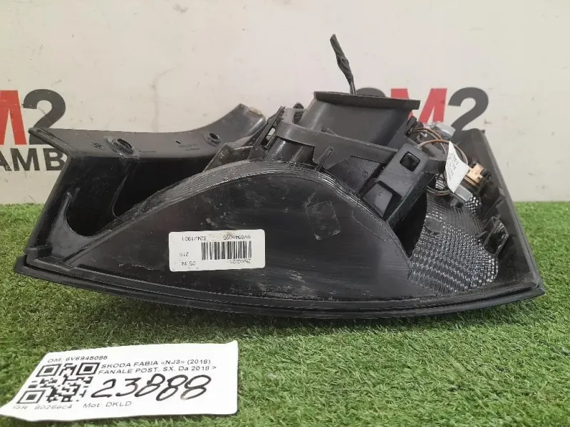 Fanale POST SX 6V6945095 Skoda Fabia NJ3 2018