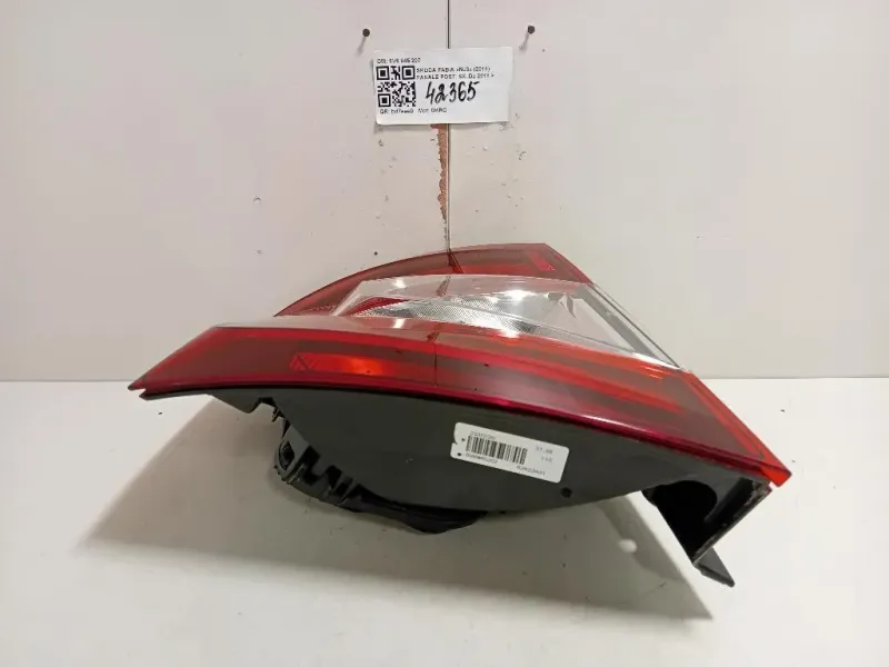 Fanale POST SX 6V6 945 207 Skoda Fabia NJ3 2018