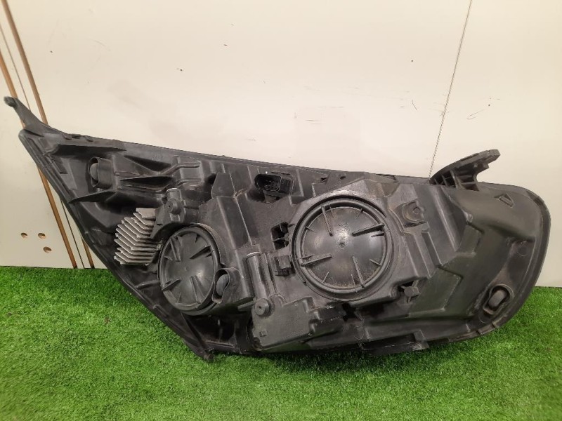 Fanale POST SX 1Z9945257 Skoda Octavia 1Z3 2009