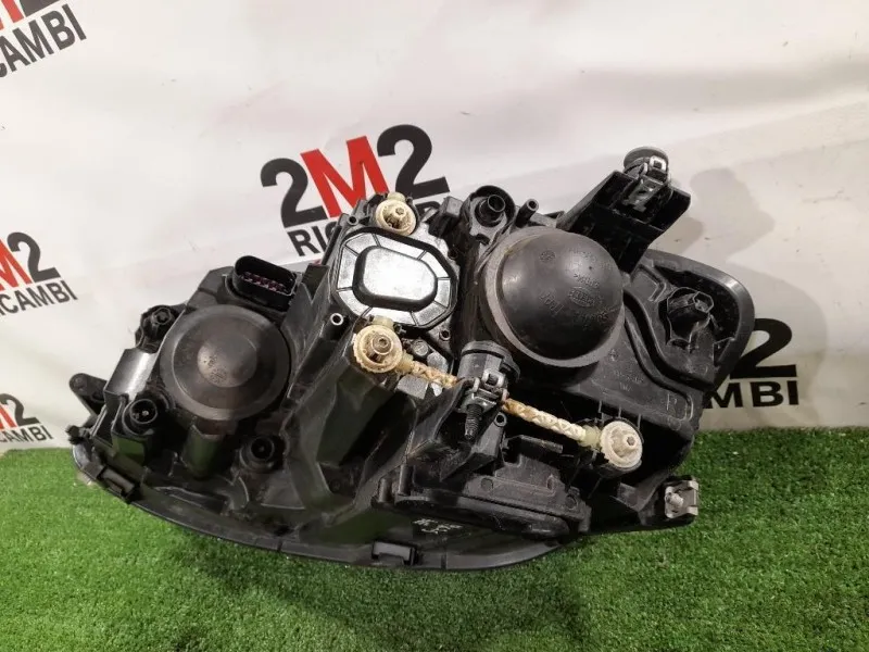 Proiettore ANT DX 5G2 941 006 D Volkswagen GOLF VII 2017