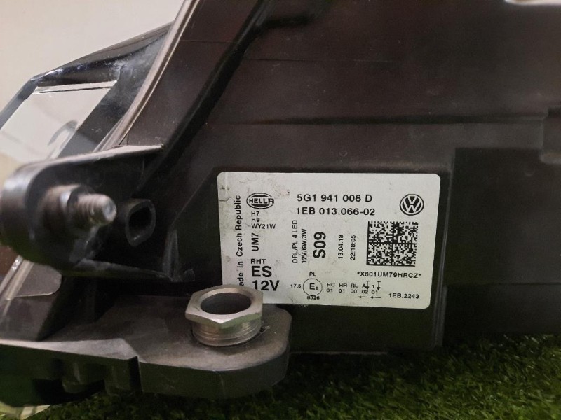 Proiettore ANT DX 5G1941006D Volkswagen GOLF VII 2017