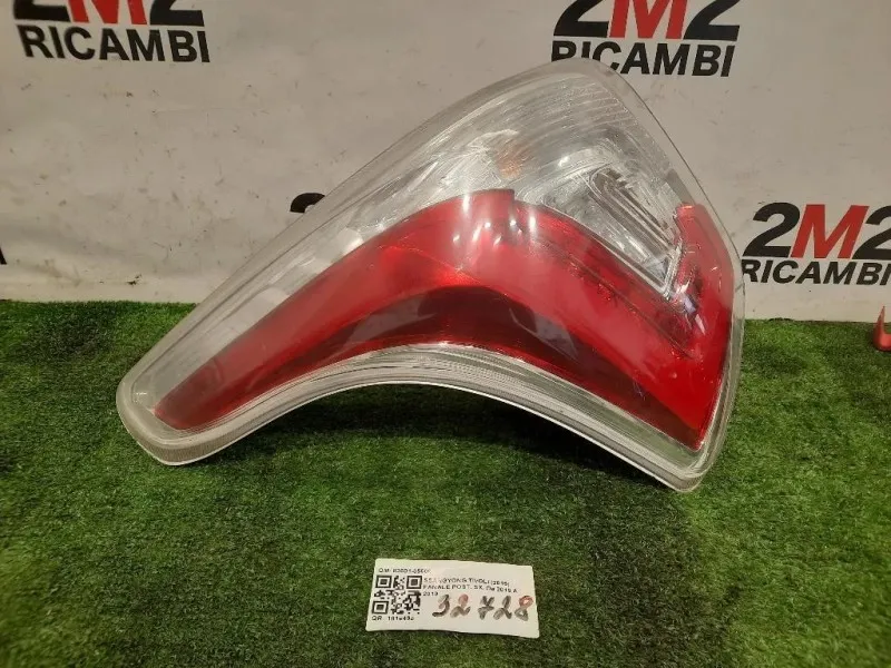 Fanale POST SX 83601-35000 Ssangyong Tivoli 2015