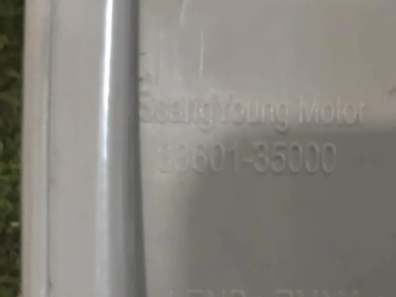 Fanale POST SX 83601-35000 Ssangyong Tivoli 2015