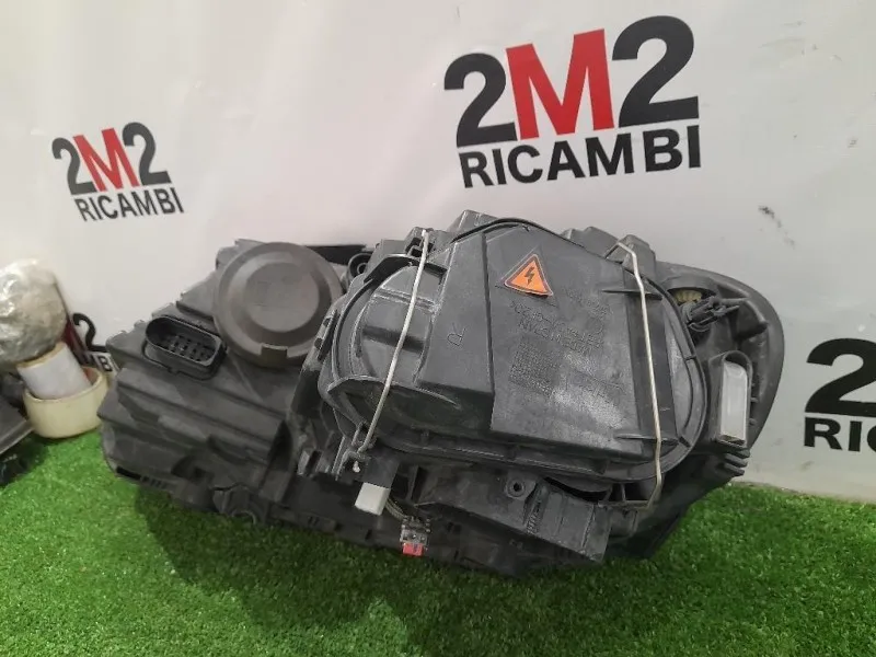 Proiettore ANT DX 90010001 Volkswagen Passat VII 2019