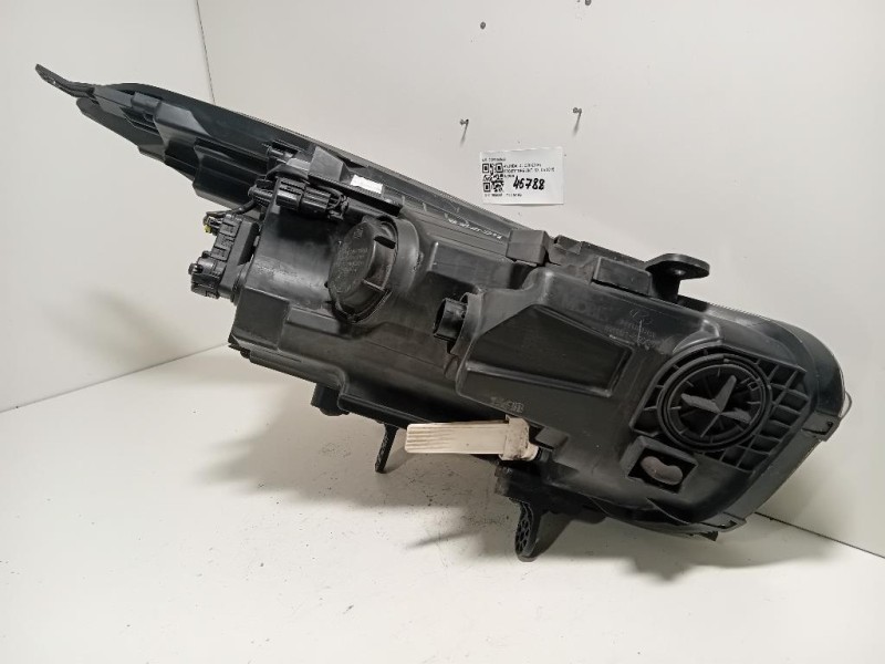 Fanale POST SX  Toyota Corolla VI 2018