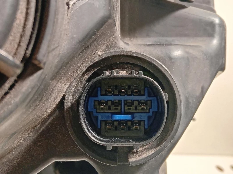 Proiettore ANT SX 921013Z530 SINISTRO SX Hyundai I40 CW 2015