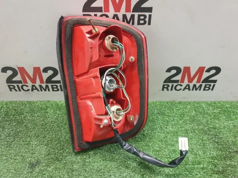 Fanale POST SX 8156142060 Toyota RAV 4 II 2000