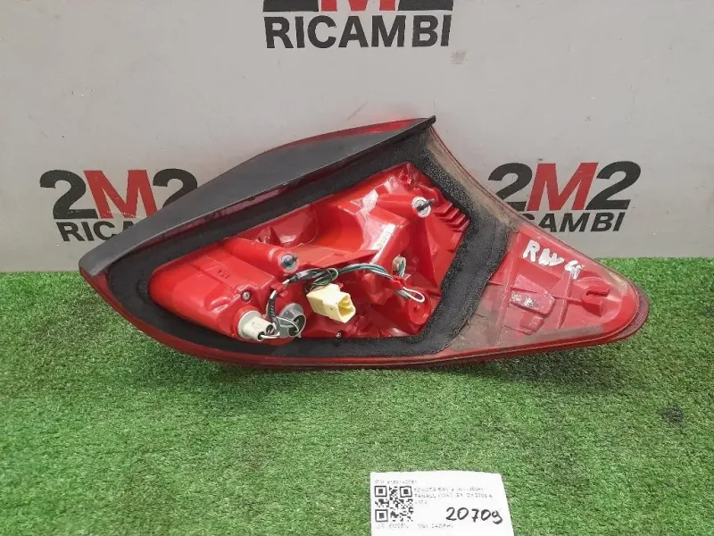 Fanale POST SX 8156142091 Toyota RAV 4 III 2006